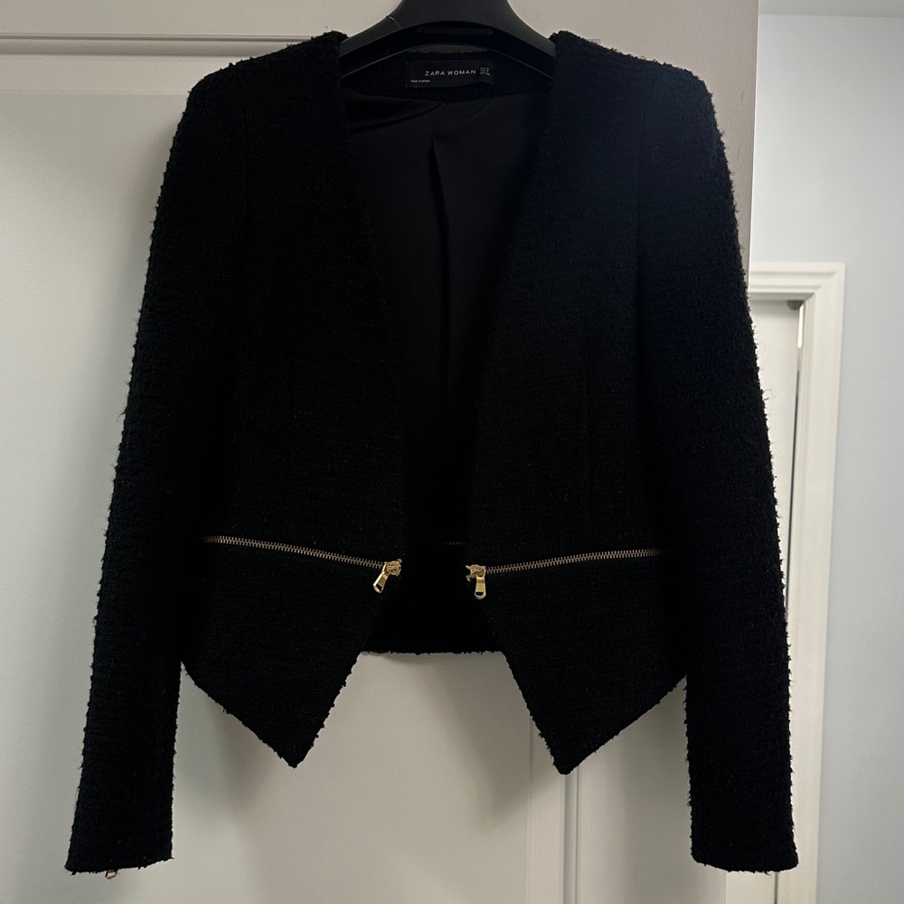 Zara Women's Black Bouclé Blazer